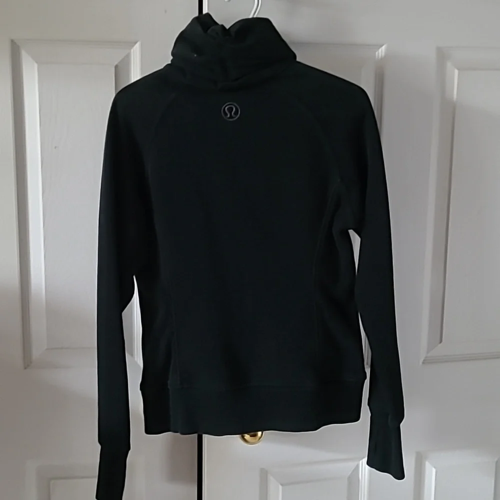 Lululemon Cuddle Up Jacket - Picture 7 of 7